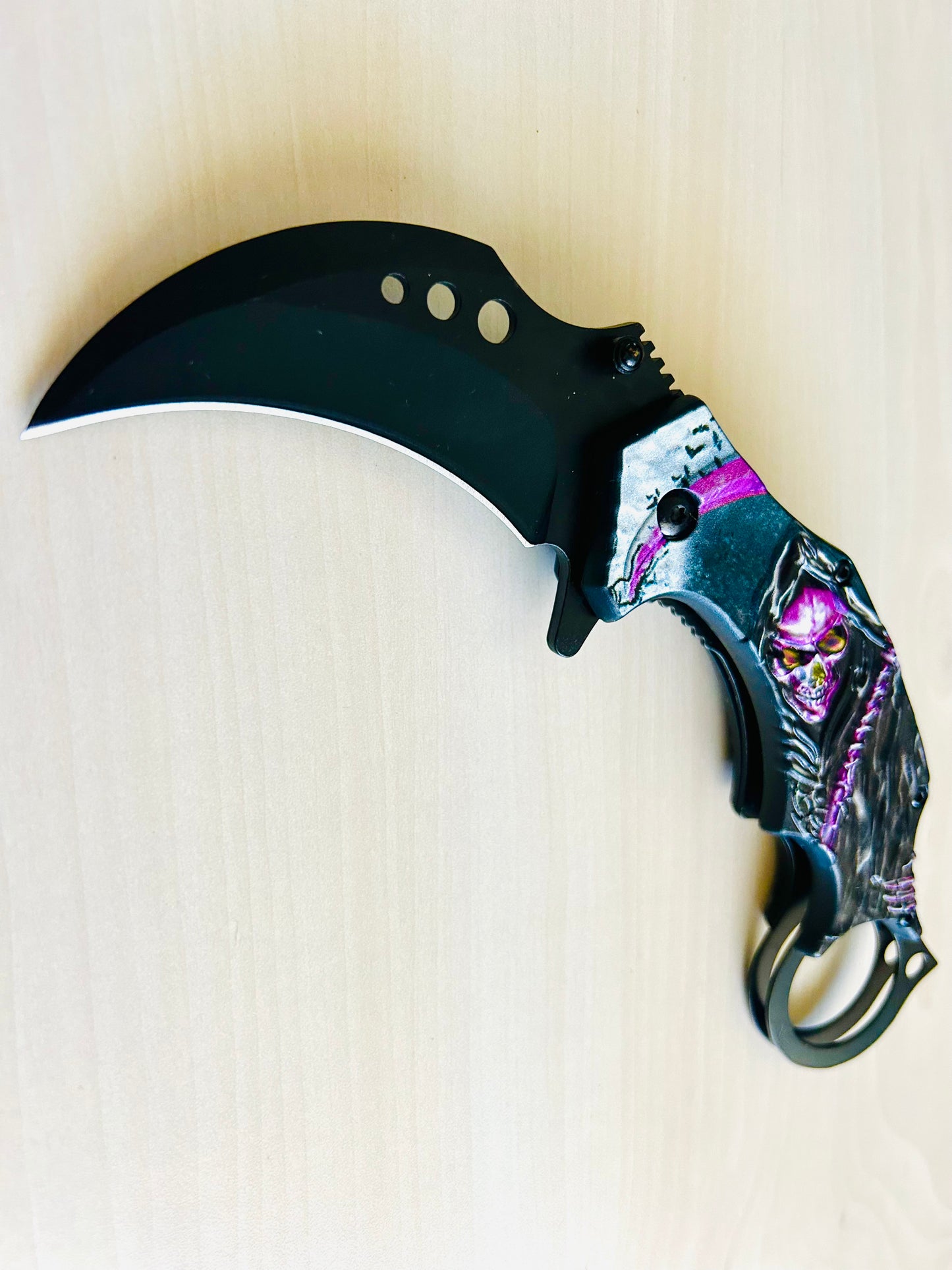 ElitEdge 7” Skull Grim Reaper Tactical Claw Karambit Assisted Open Folding Pocket Knife. Cool Knife, Cute Knife, Pocket Knives, Pretty Knife, Knive