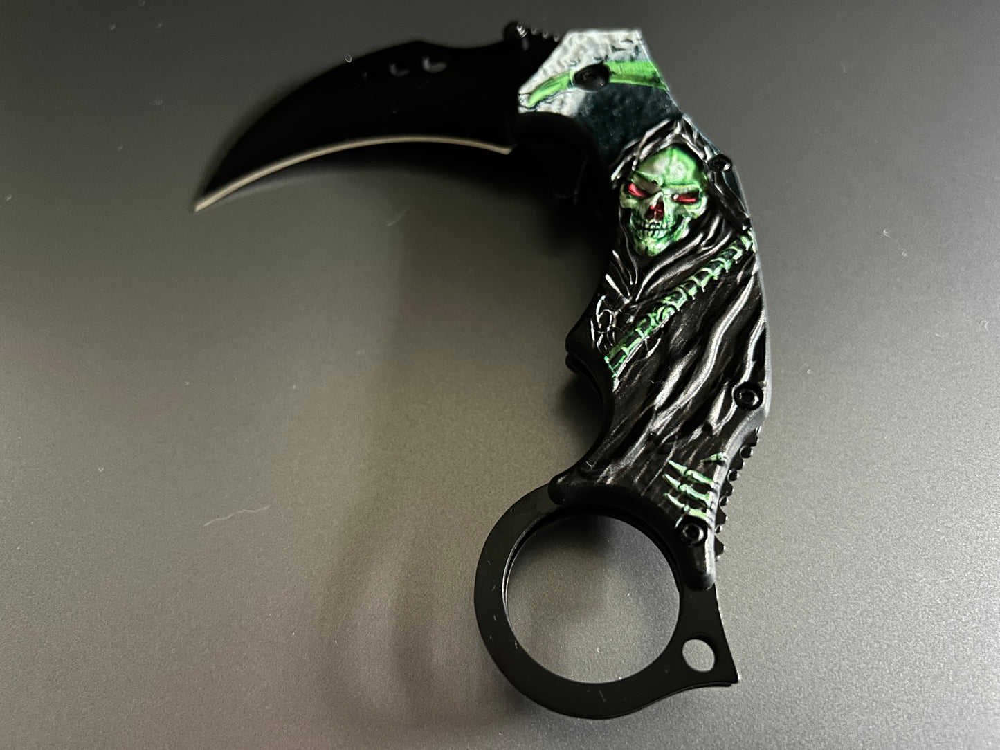 ElitEdge 7” Green Skull Grim Reaper Tactical Claw Karambit Assisted Open Folding Pocket Knife. Cool Knife, Cute Knife, Pocket Knives, Pretty Knife