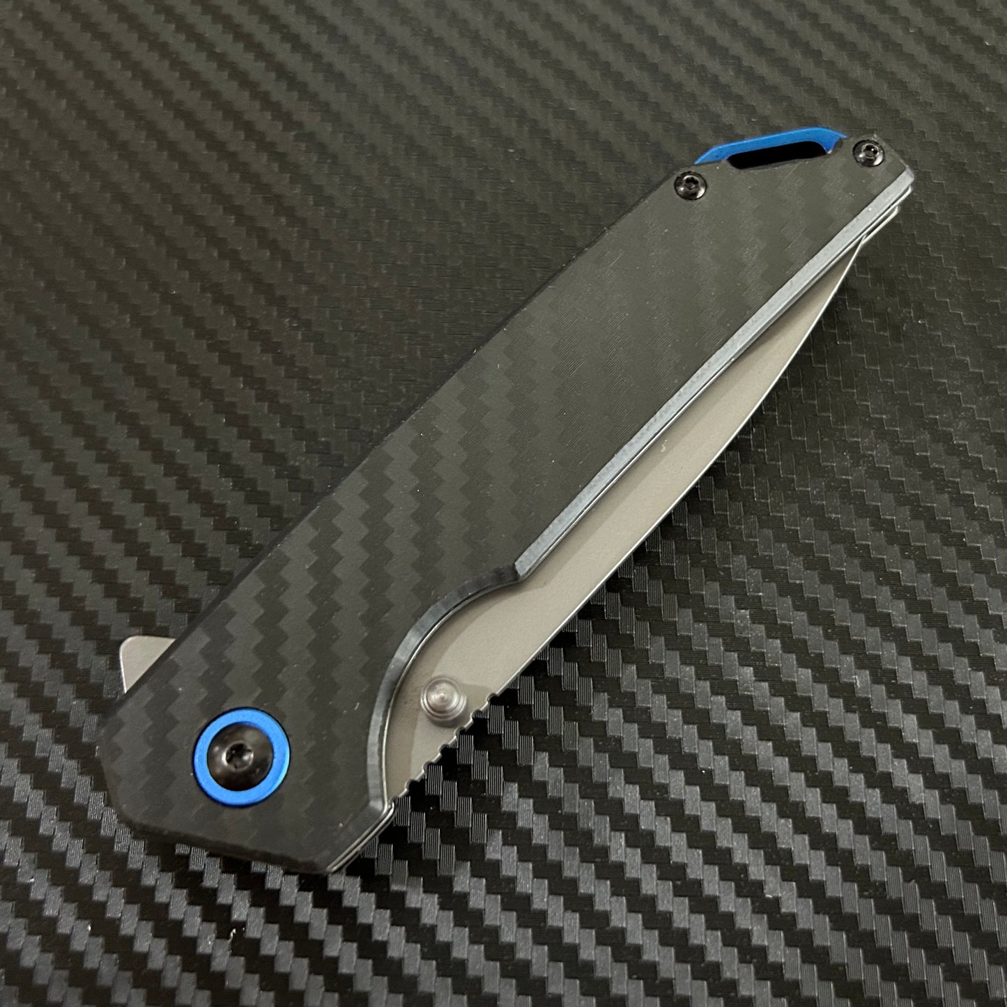 ElitEdge 8.75” Blue Black Carbon Fiber Cute Ball Bearing Open Blade Folding Pocket Knife. Hunting, Camping, Cute Knife. Cool Knife